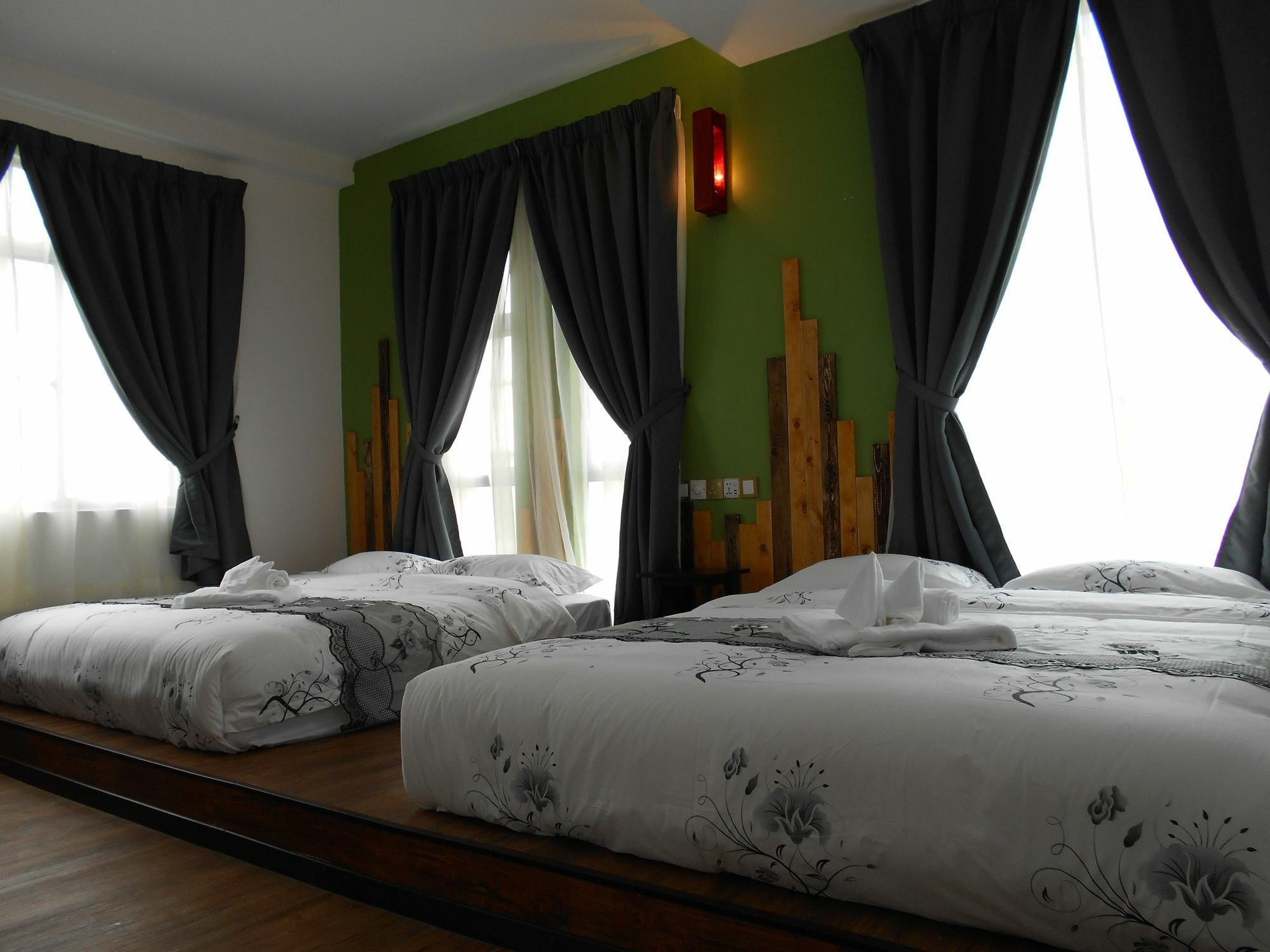 Pi Grand Hotel Sepang Exterior foto